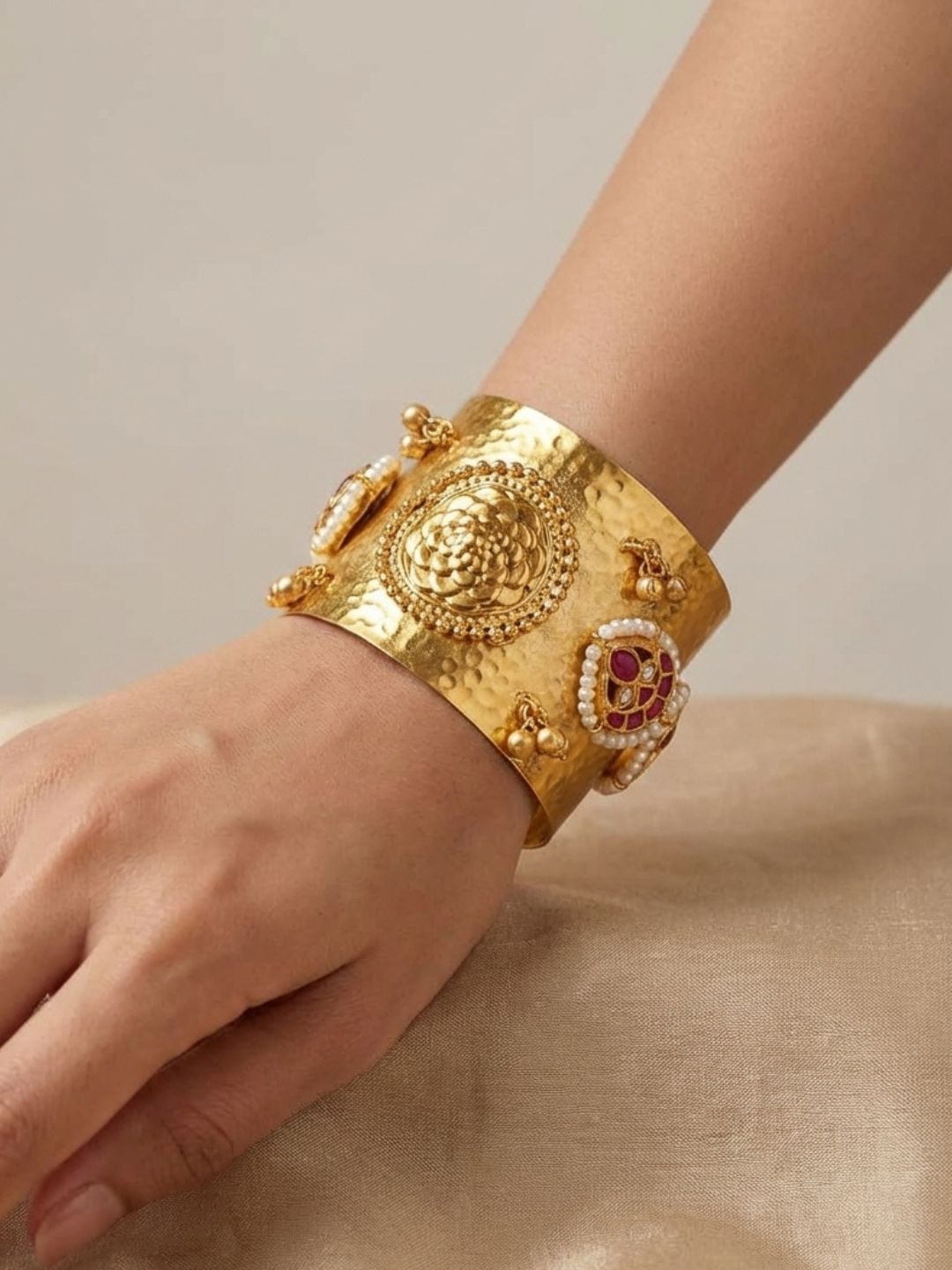 Ishhaara Antique Finish Navratna Bracelet Kada
