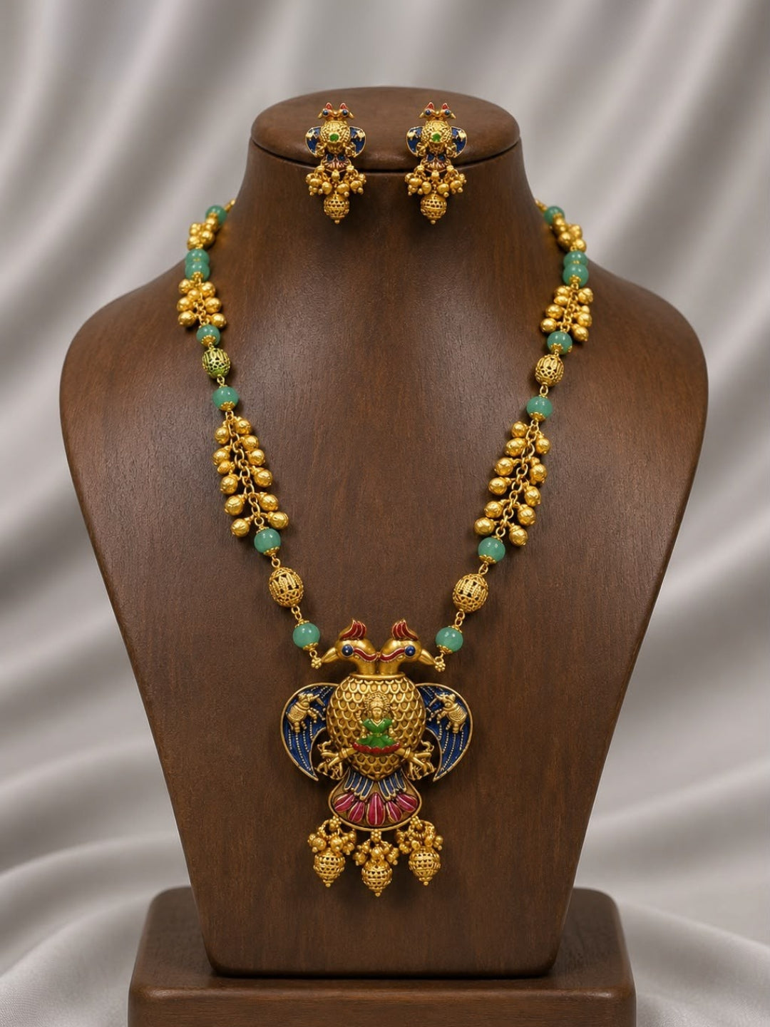 Ishhaara Antique Garuda Pendant Necklace