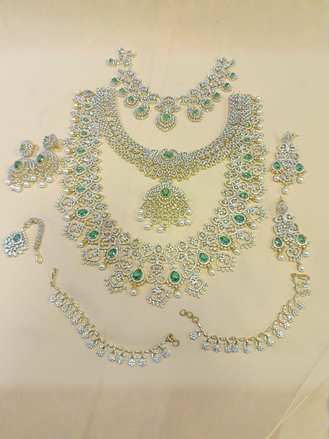Ishhaara Kundan Temple Necklace Set — handcrafted Indian jewellery