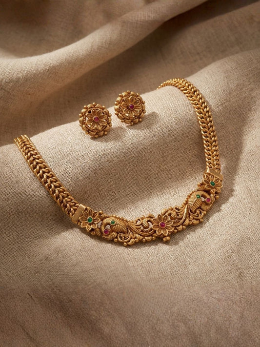 Ishhaara Antique Gold Tone Front Screw Necklace