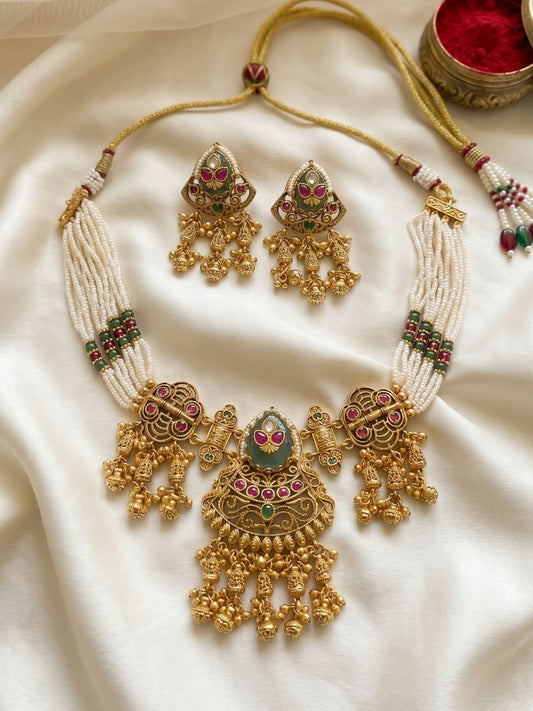 Ishhaara Antique Jadau Necklace Set