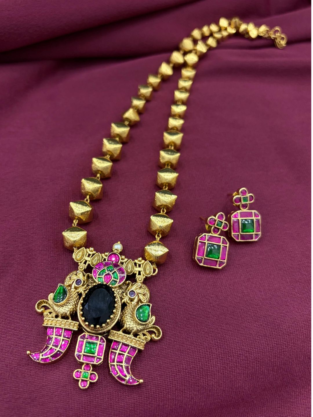 Ishhaara Antique Puligoru Pendant Long Necklace