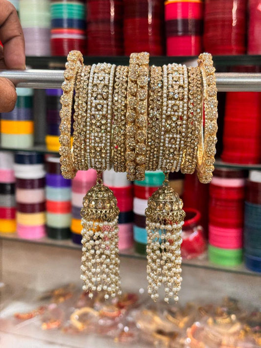 Ishhaara Antique Reverse Hanging Bridal Chooda