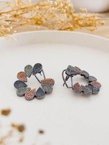 Ishhaara Aristocrat Adorn