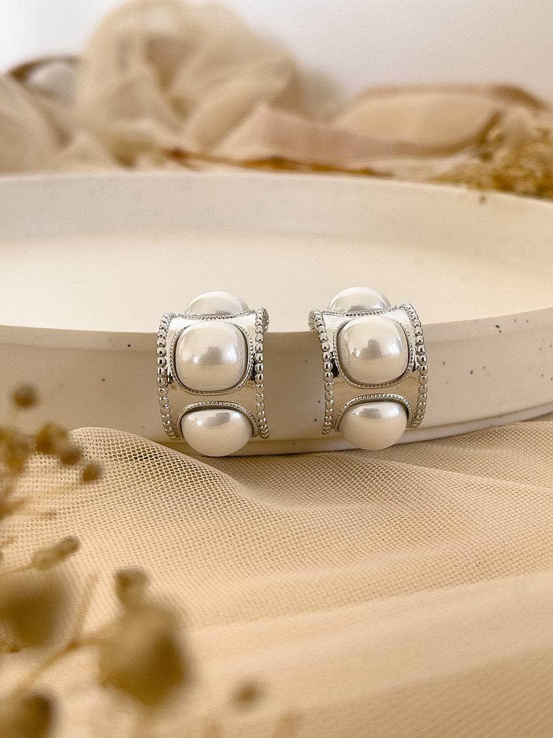 Ishhaara Assorted Pearl Hoops