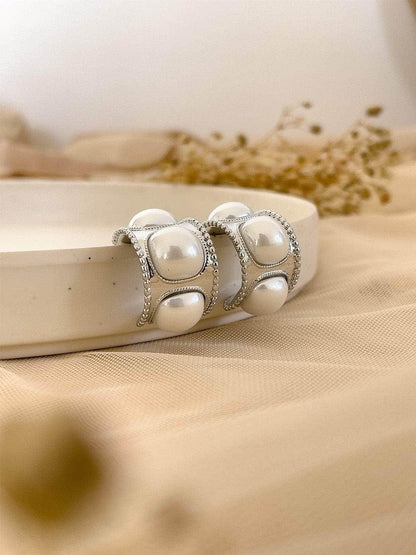 Ishhaara Assorted Pearl Hoops