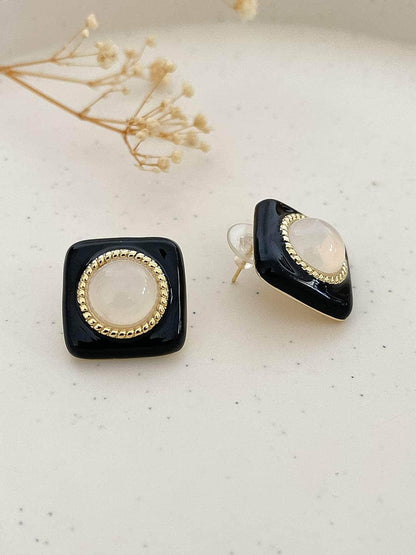 Ishhaara Astral Square Earrings