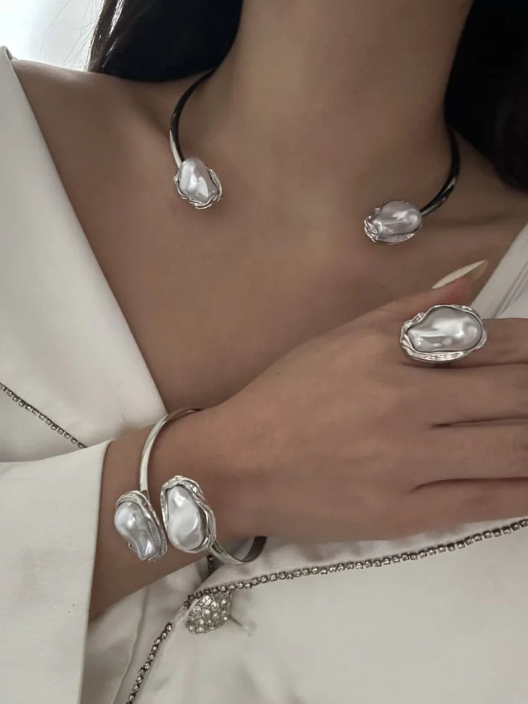 Ishhaara Baroque Bloom Set