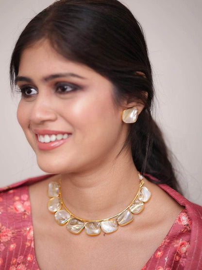 Ishhaara Baroque Choker Set