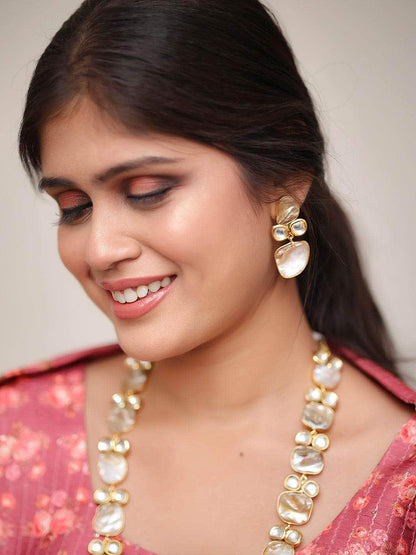 Ishhaara Baroque Kundan Long Necklace With Earrings