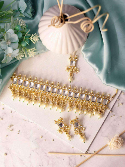 Ishhaara Beaded Pearl Choker