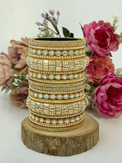 Ishhaara Beautiful Bridal Bangle Set With Pacheli Kada
