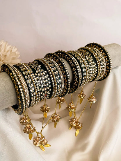 Ishhaara Beautiful Handcrafted Rasjasthani Rajwadi Chuda Set
