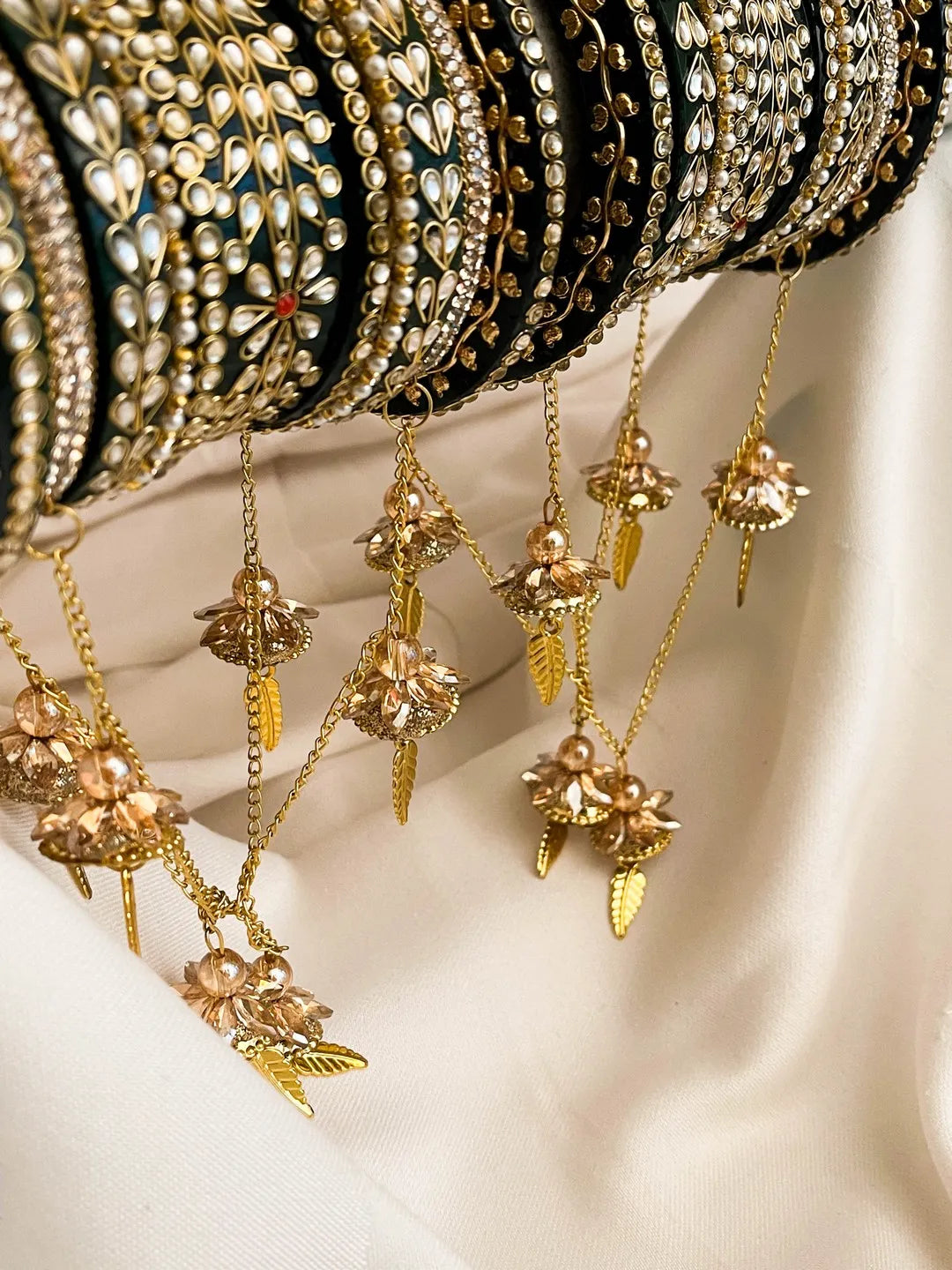Ishhaara Beautiful Handcrafted Rasjasthani Rajwadi Chuda Set