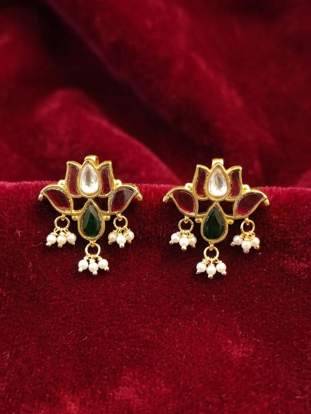 Ishhaara Beautiful Jadau Lotus Earcuffs