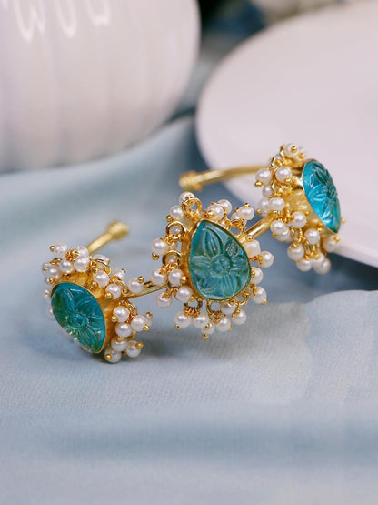 Ishhaara Berly Hand Cuff Light Blue
