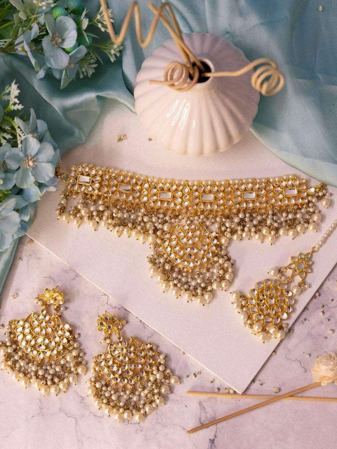 Ishhaara Big Kundan Choker