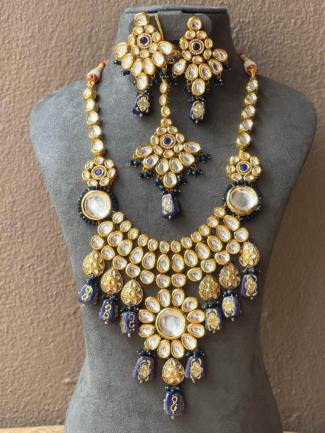 Ishhaara Big Kundan Choker Pendant Necklace