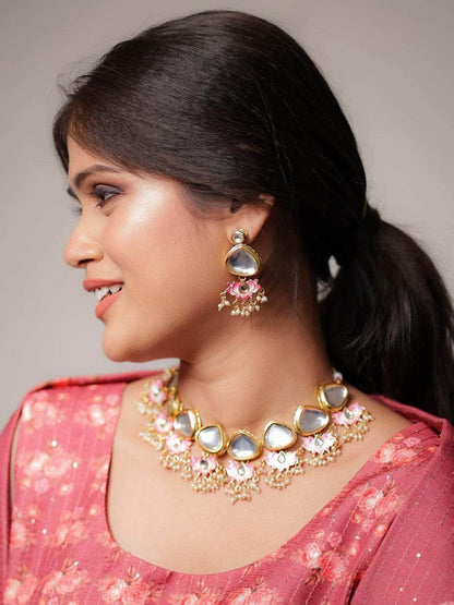 Ishhaara Big Kundan With Lotus Motifs