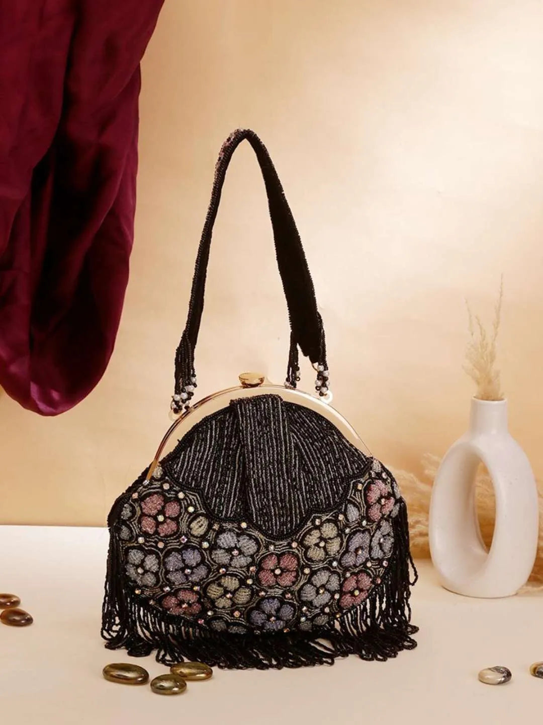 Ishhaara Black Designer Embroidered Batua Bags