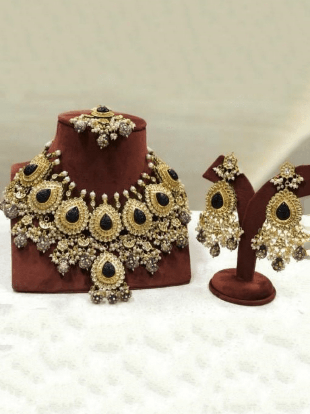 Buy Drop Stone Kundan Outline Bridal Necklace Set Online Ishhaara