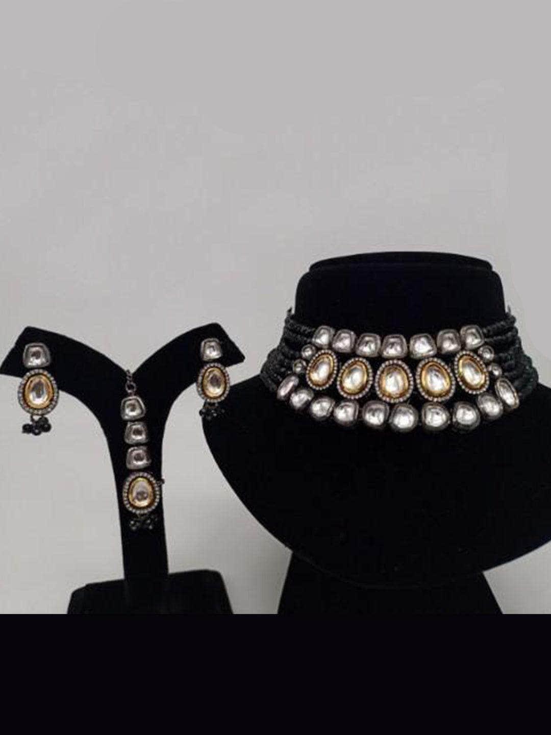 Ishhaara Dual Tonned Ad Kundan Choker And Earring Set