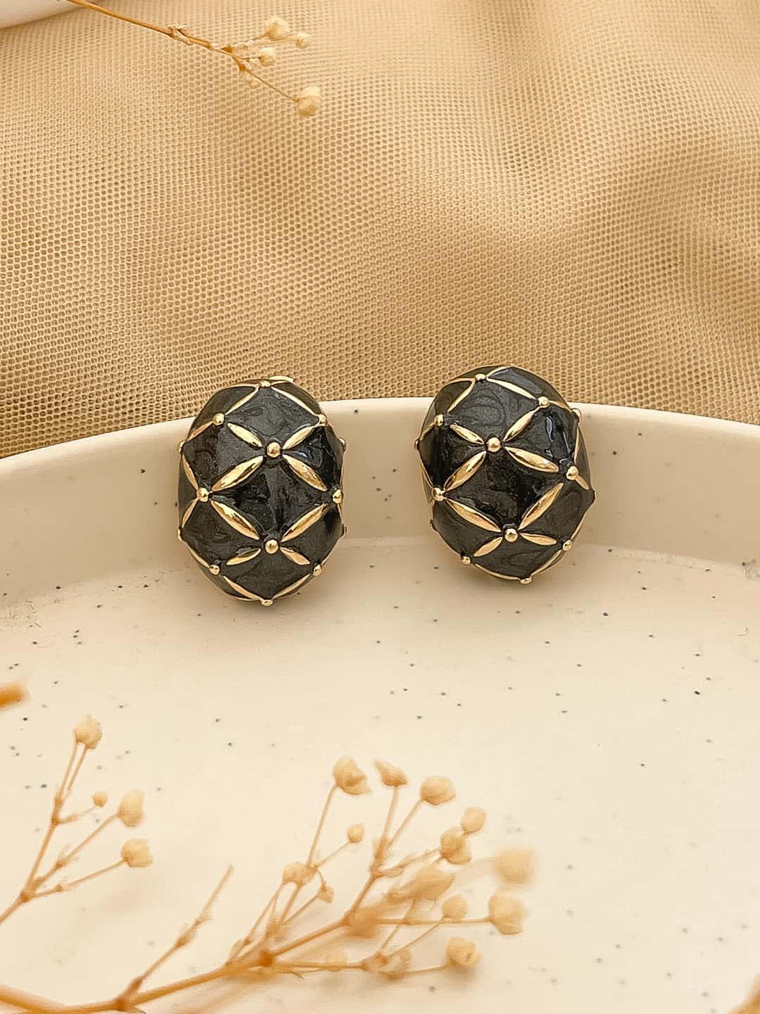 Ishhaara Gold Plated Oval Shaped Stud Earrings