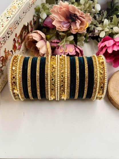 Ishhaara Premium Velvet Chooda
