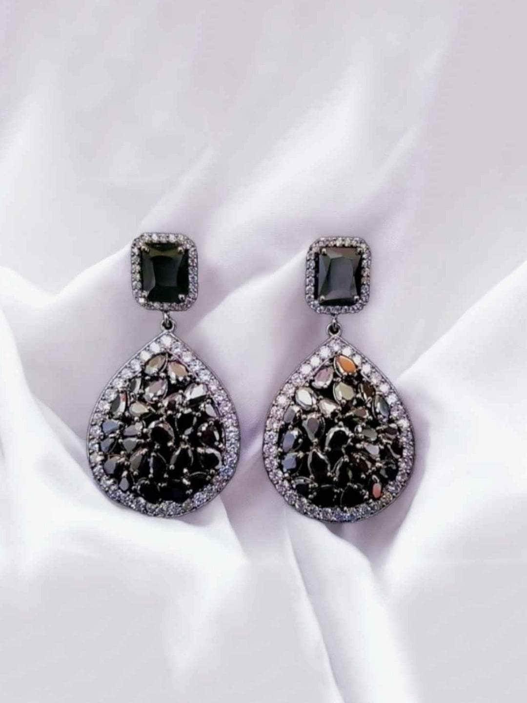 Ishhaara Black Quartz Healing Crystal Dangle Drop Earrings