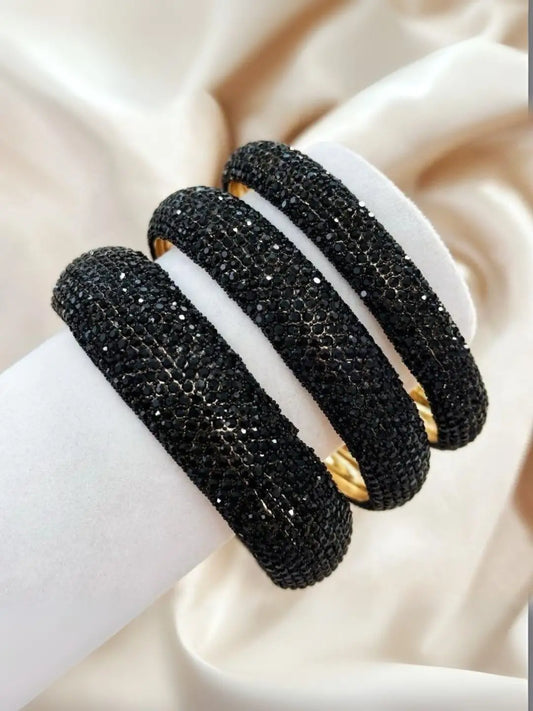 Ishhaara Black Shimmering Bracelet Stack Of Three