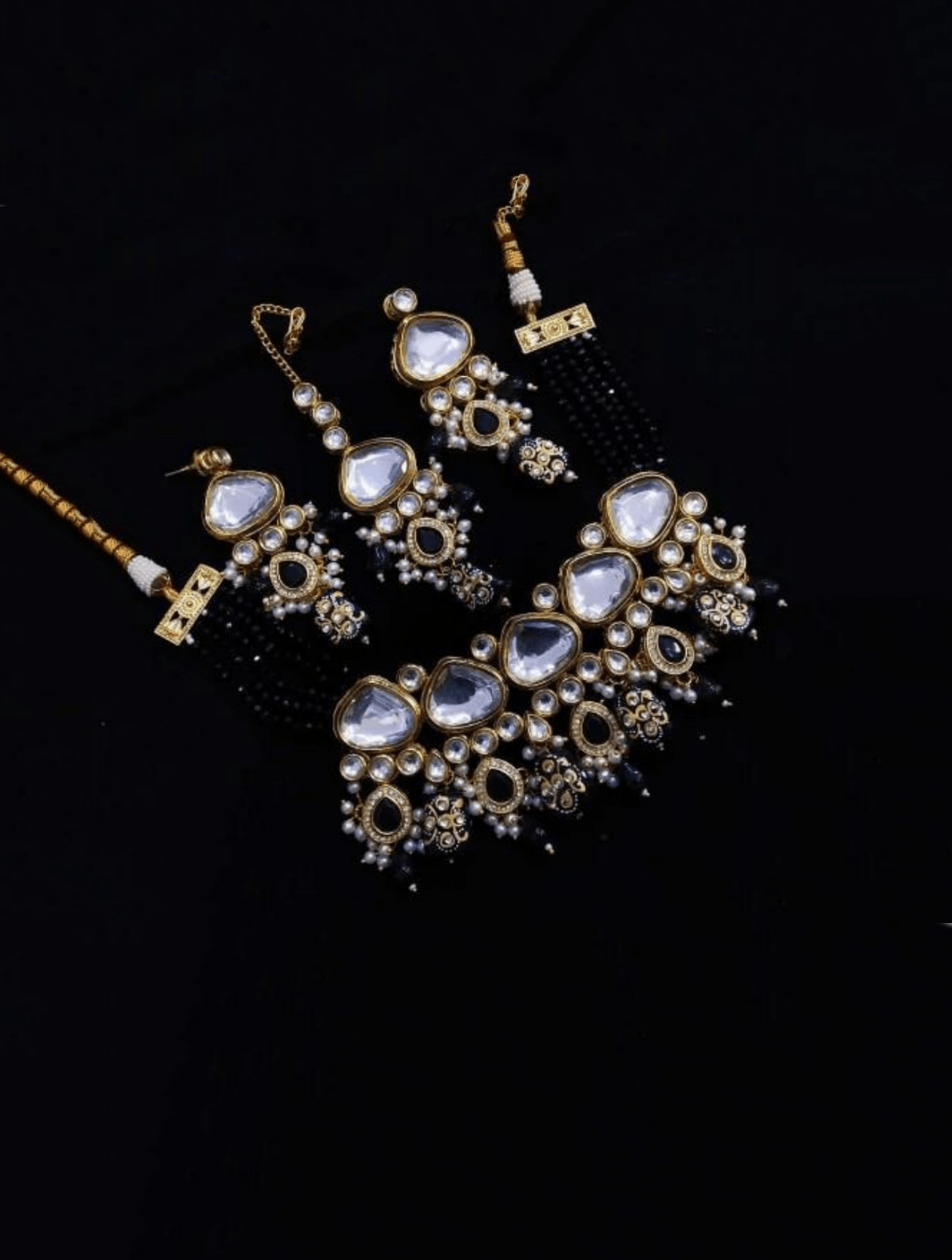 Ishhaara Black Triangular Kundan Onex Necklace And Earring Set