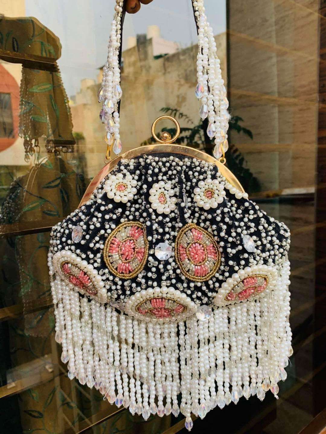 Ishhaara Zena Potli Bag