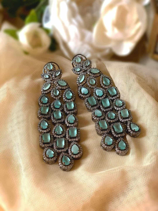 Ishhaara Alluring Crystal Vine Earing