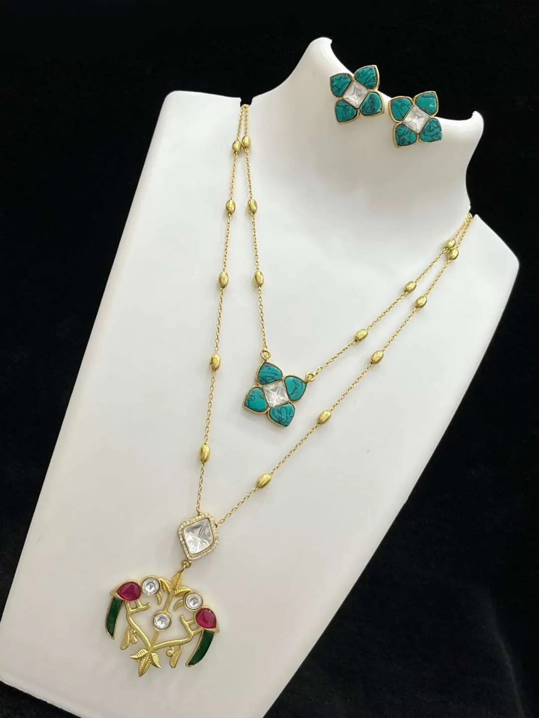 Ishhaara Blue Bird Jadau Layer Necklace With Earrings