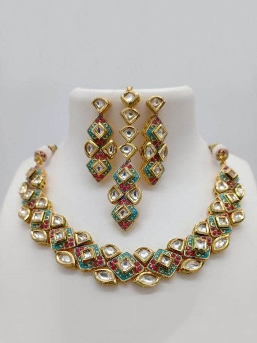Ishhaara Blue Diamond Cut Meena Necklace Set