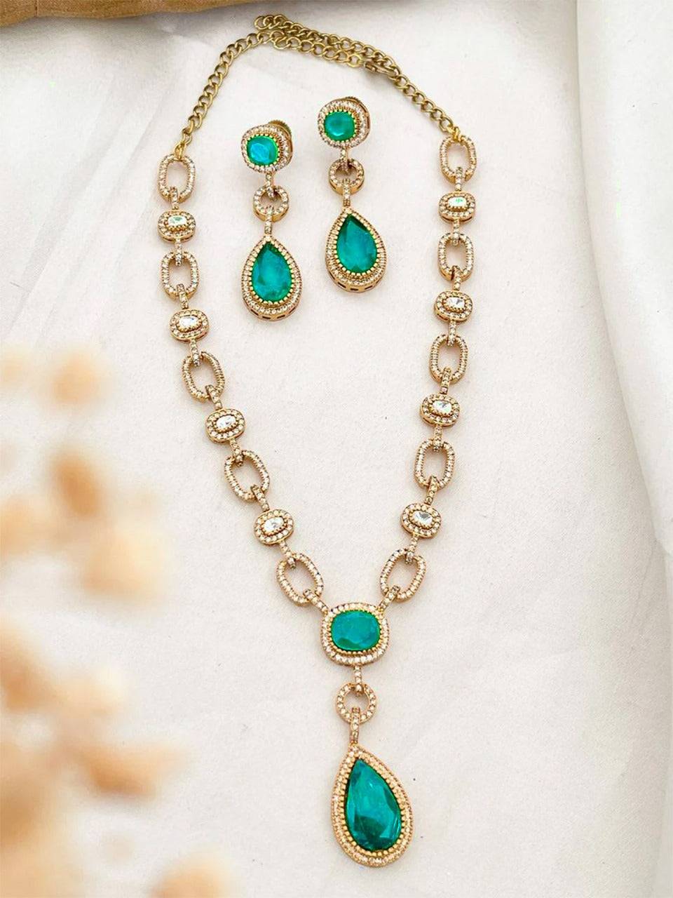 Ishhaara Blue Emeralad Kundan Long Necklace Set