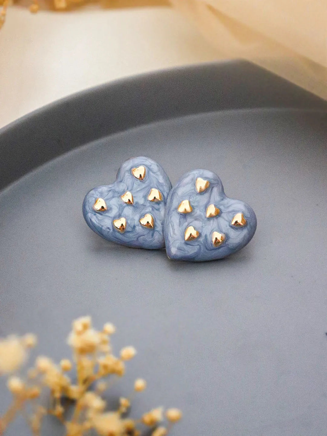 Ishhaara Blue Fashion Heart Stud Earrings