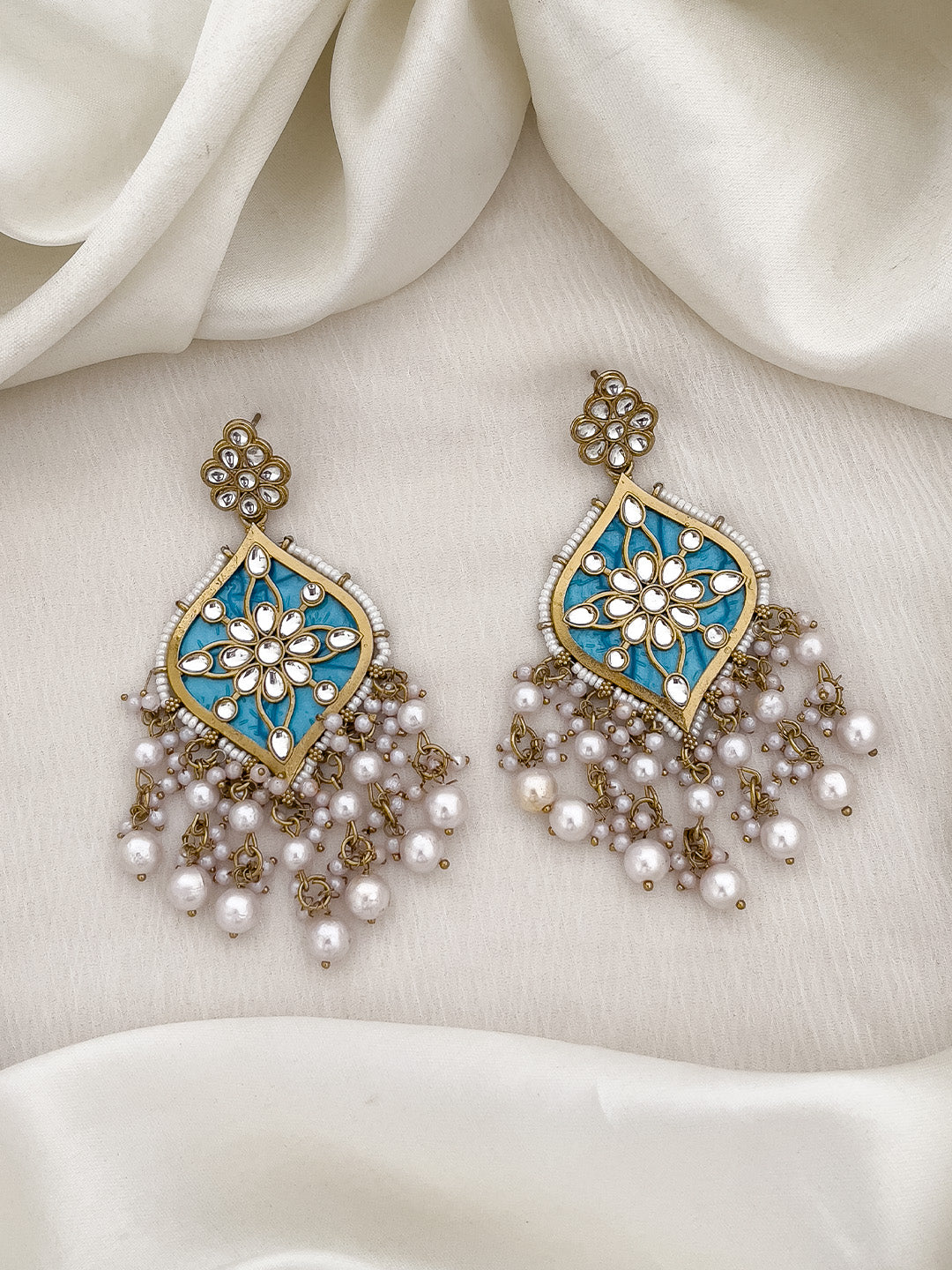 Ishhaara Blue Floral Motif Dangler Earrings