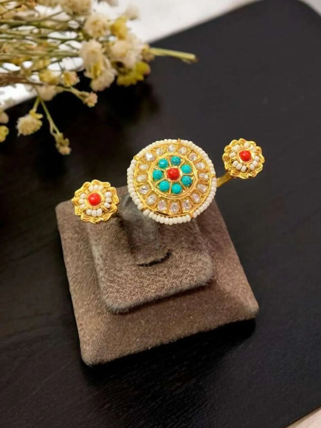 Ishhaara White Gold Finish Pearl And Kundan Ring