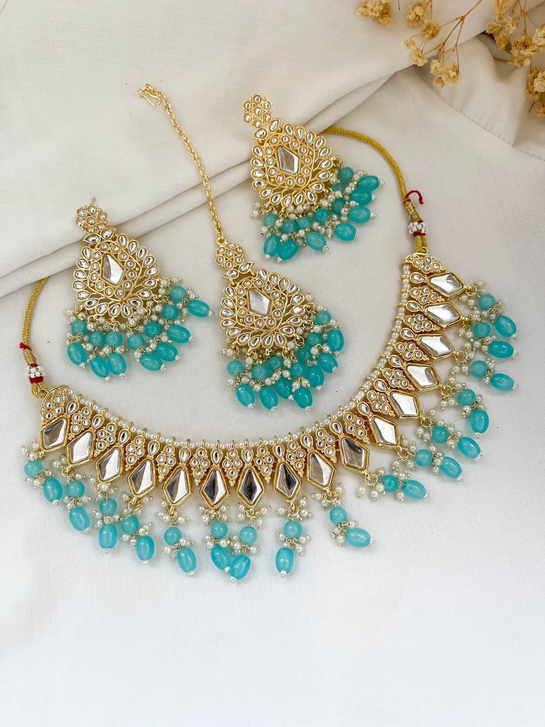Ishhaara Pink Mirror And Kundan Studded Choker Necklace