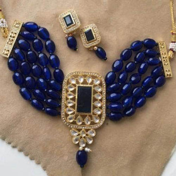 Ishhaara Blue Rectangular Victorian Necklace Set