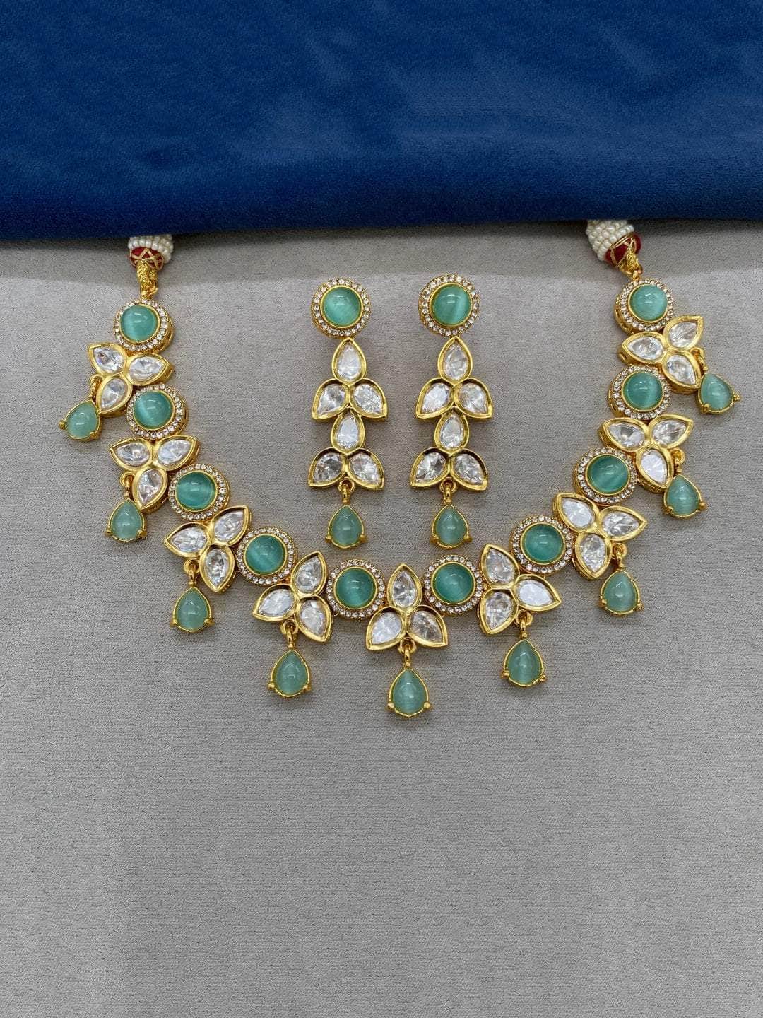 Ishhaara Blue Sea Necklace Set