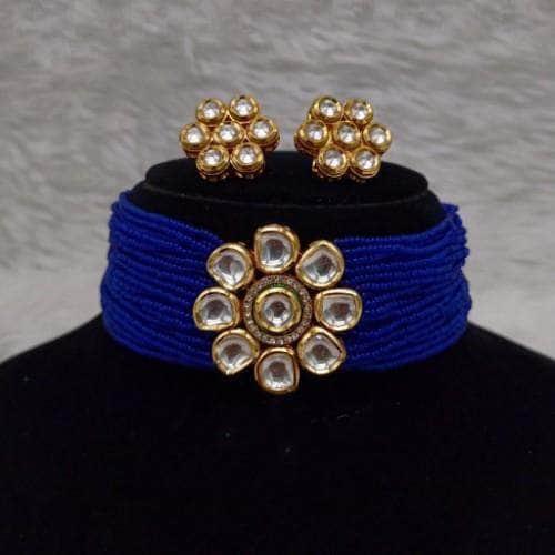 Ishhaara Blue Simple Moti Kundan Choker Necklace Set