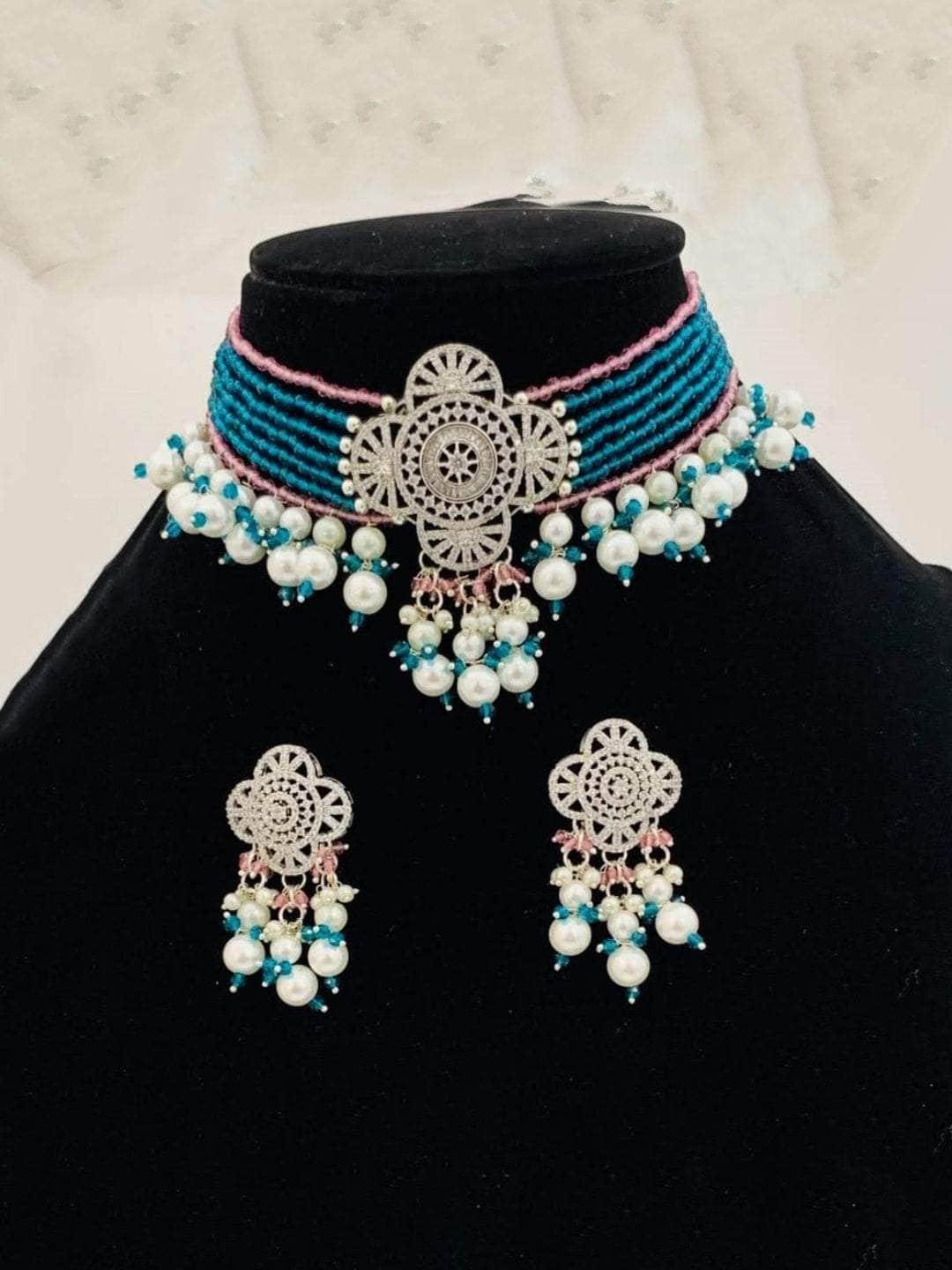 Ishhaara Snow Pearl Choker