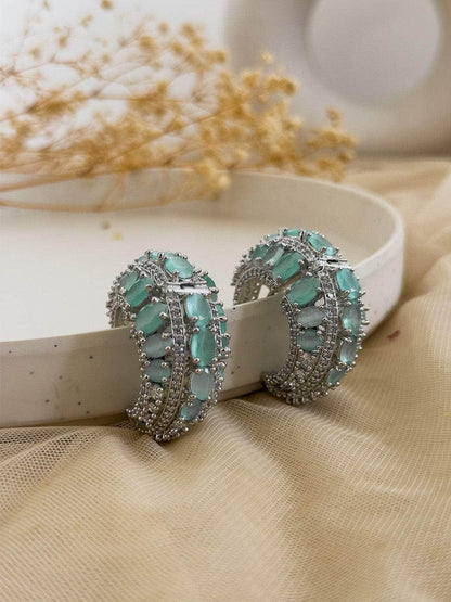 Ishhaara Spikey Emerald Cocktail Earring