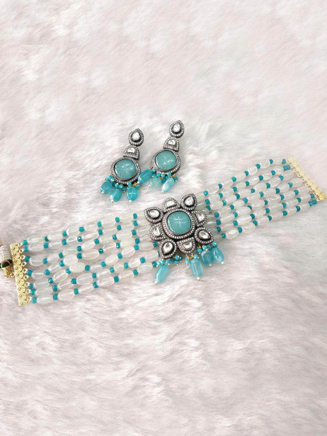 Ishhaara Blue Square Pendant Beads Necklace
