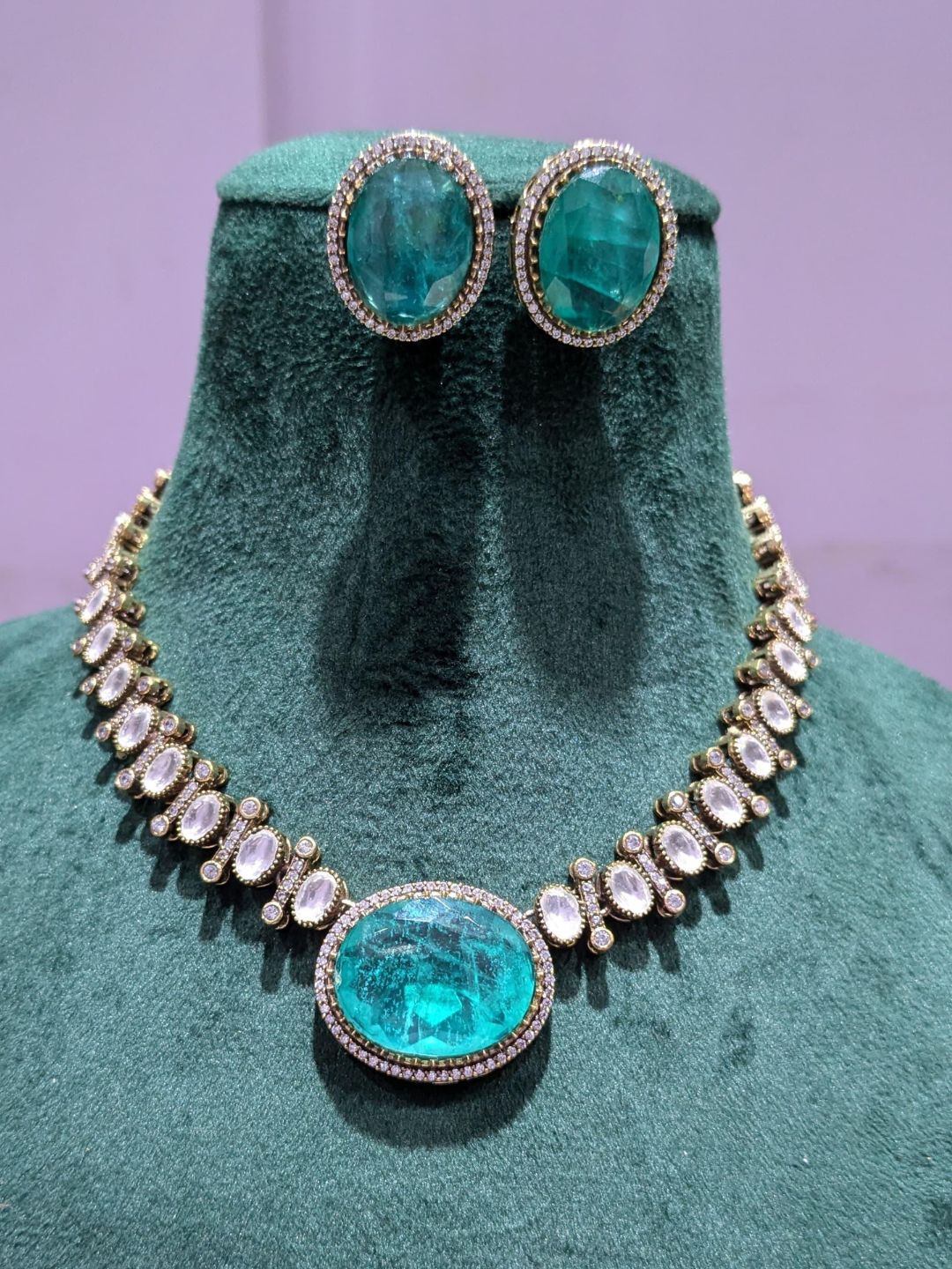 Ishhaara Blue Victorian Doublet Stone Studded Choker Necklace