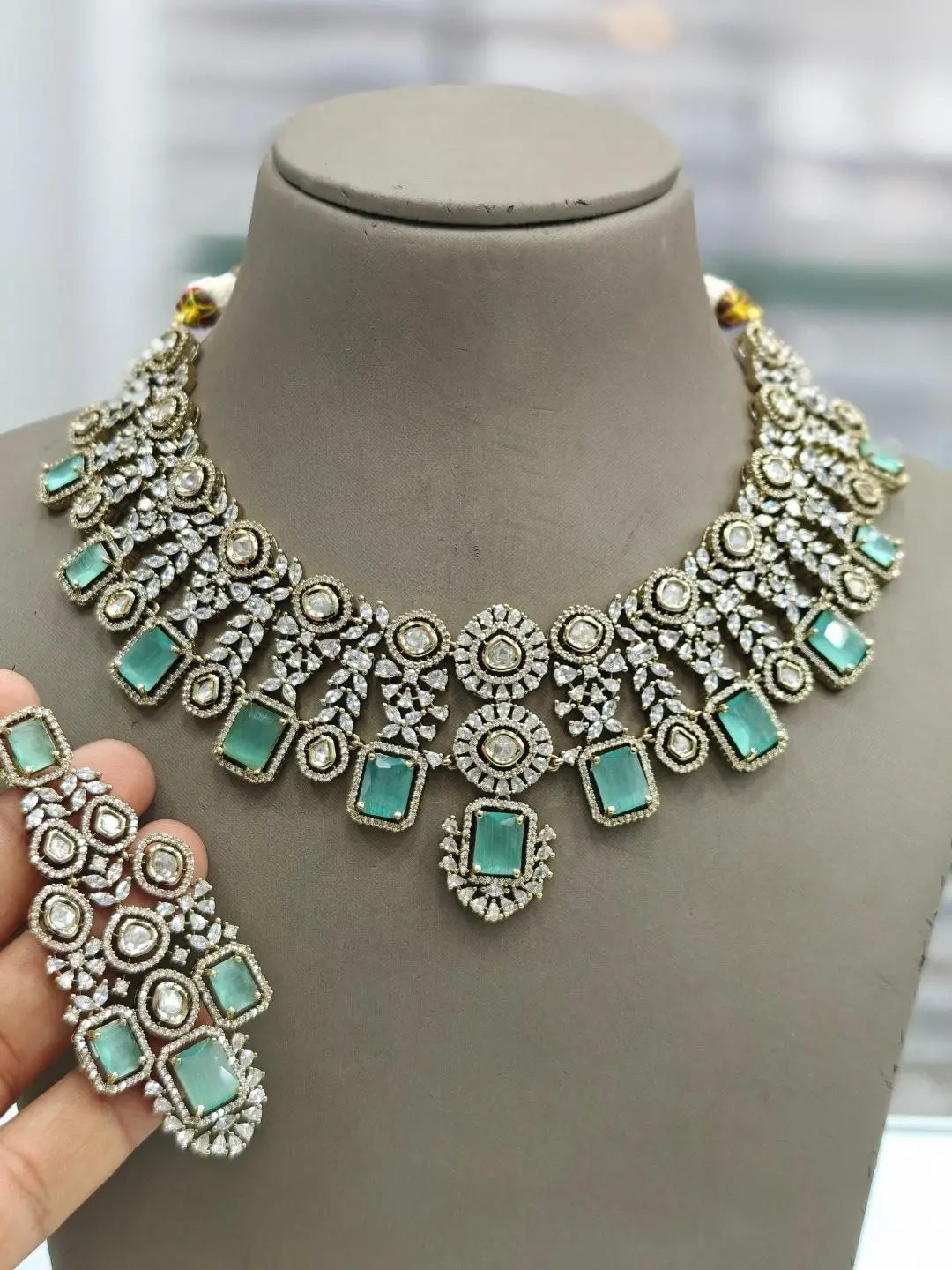 Ishhaara Blue Victorian Moissanite Stone Necklace