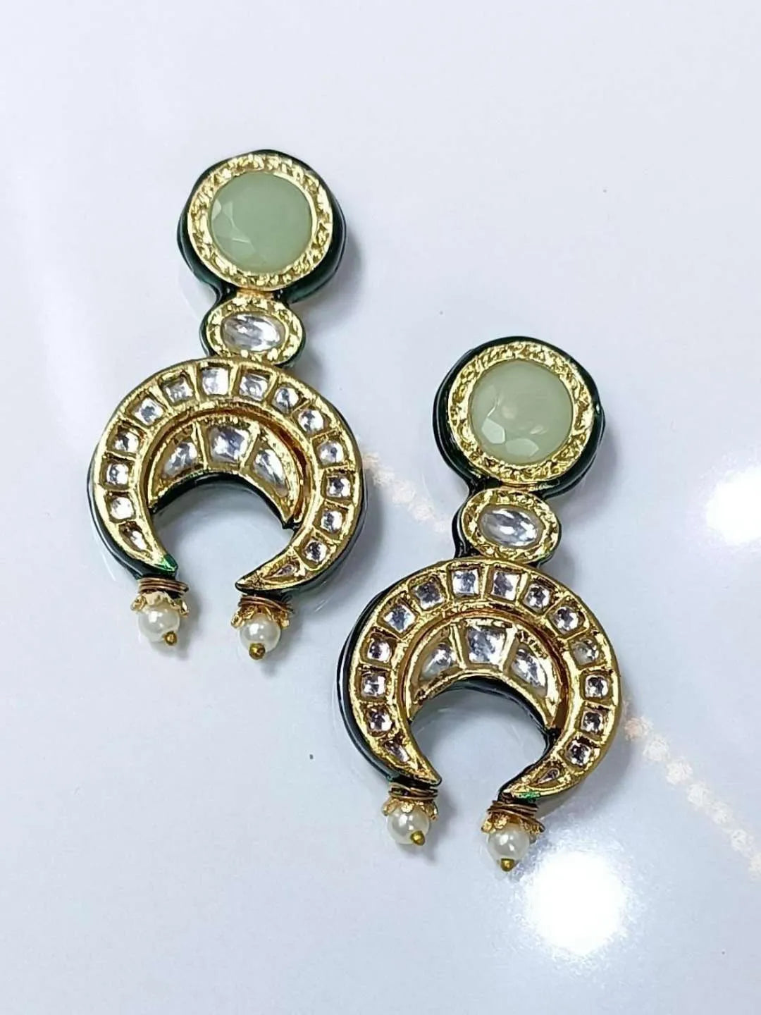 Ishhaara Green Zeena Kundan Earrings