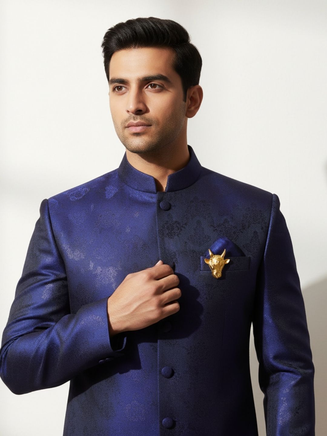 Ishhaara Brass Bull Head Enamel Brooch